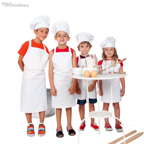 Pack Infantil gorro + delantal niño blanco, con bordado Chef + nombre  Ref:PACKINF2